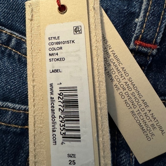 Alice + Olivia Raw Hem Asymmetrical Ankle Jeans Size 25 NEW With Tags - Picture 3 of 8